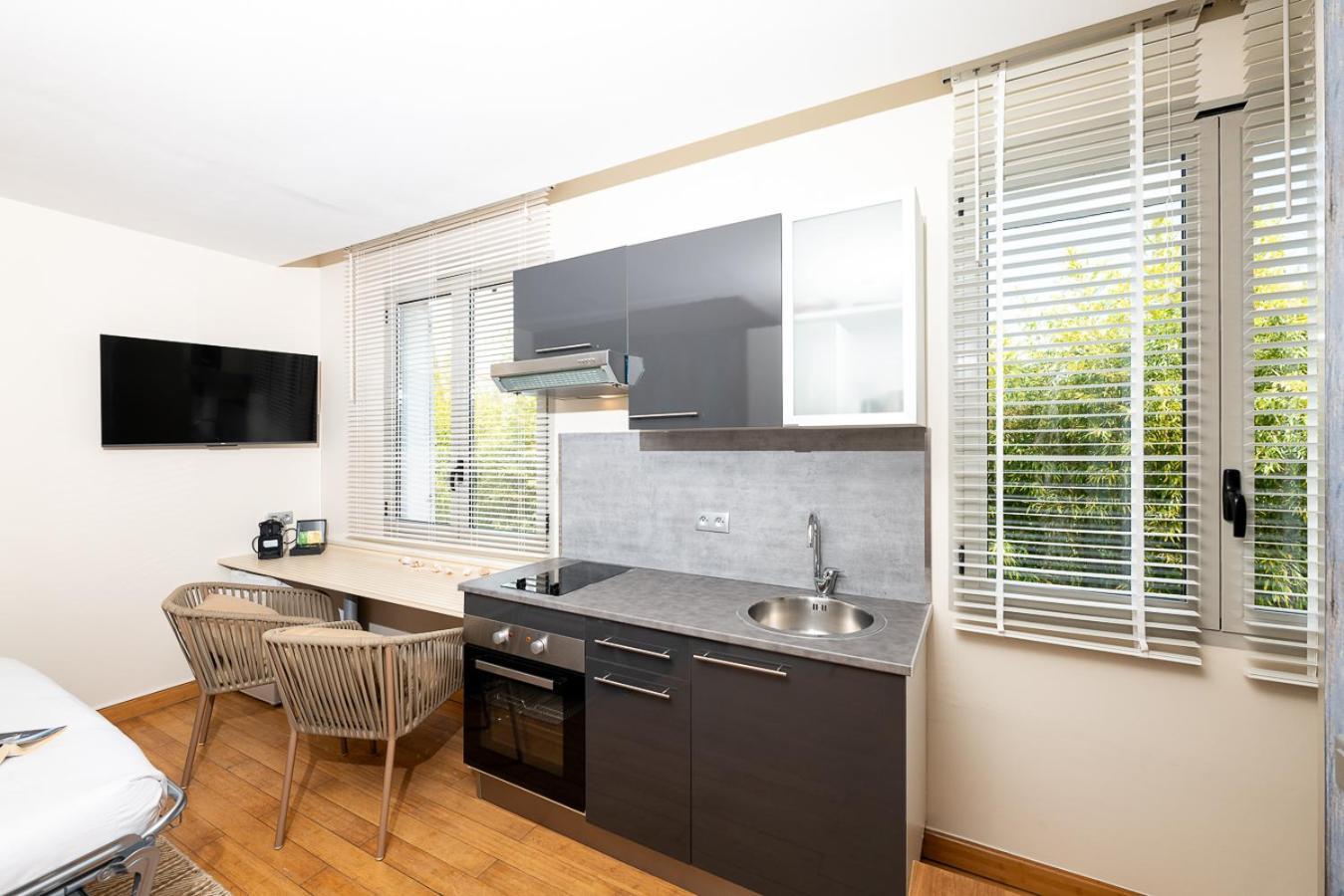 Apartment Meuble Mandara - Antibes - - French Riviera *
